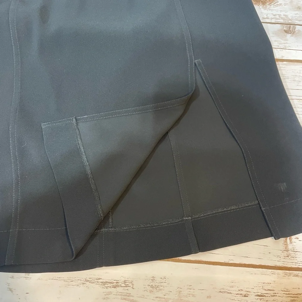 Classic Chanel Black Women's Skirt - Picture 2 of 6